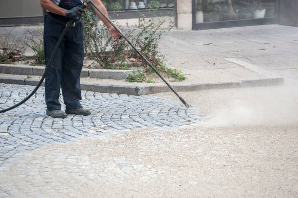 Best Gas Station Cleaning  in Maud, TX